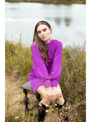 K078 Suknelė su susegamu diržu - levandų spalvos