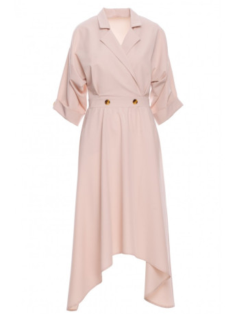 K086 Midi ilgio suknelė su dekoratyvinėmis sagomis - smėlio spalvos