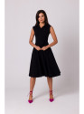 B261 Medvilninė prigludusi suknelė - juoda