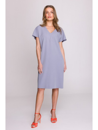 S392 Laisvo kirpimo suknelė su V formos iškirpte - balandiškai pilka