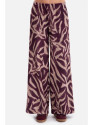 B302 Print knit trousers - model 2