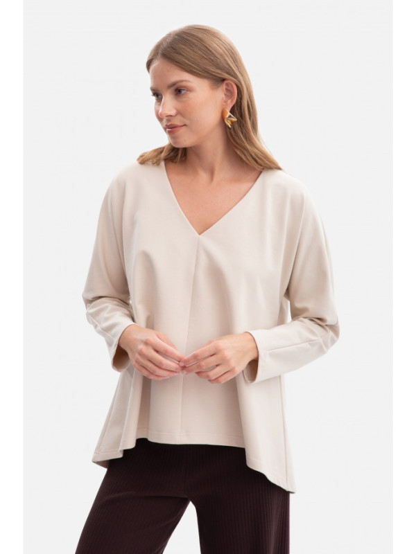 B304 Knit V-neck pullover top - sand