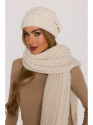 M897 Cable knit beanie - ecru
