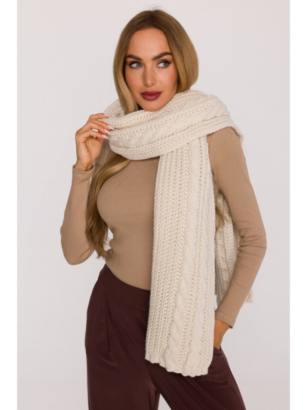 M898 Cable knit scarf - ecru
