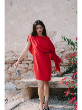 S423 Dress with cape - red