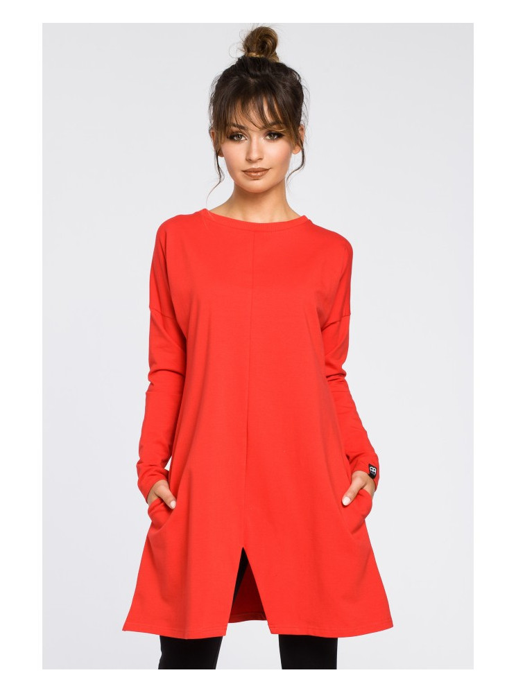 B042 Tunika su skeltuku priekyje - raudona