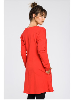B042 Tunika su skeltuku priekyje - raudona