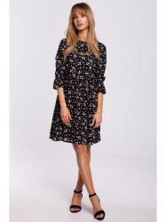M521 Frilled sleeve dress - model 8