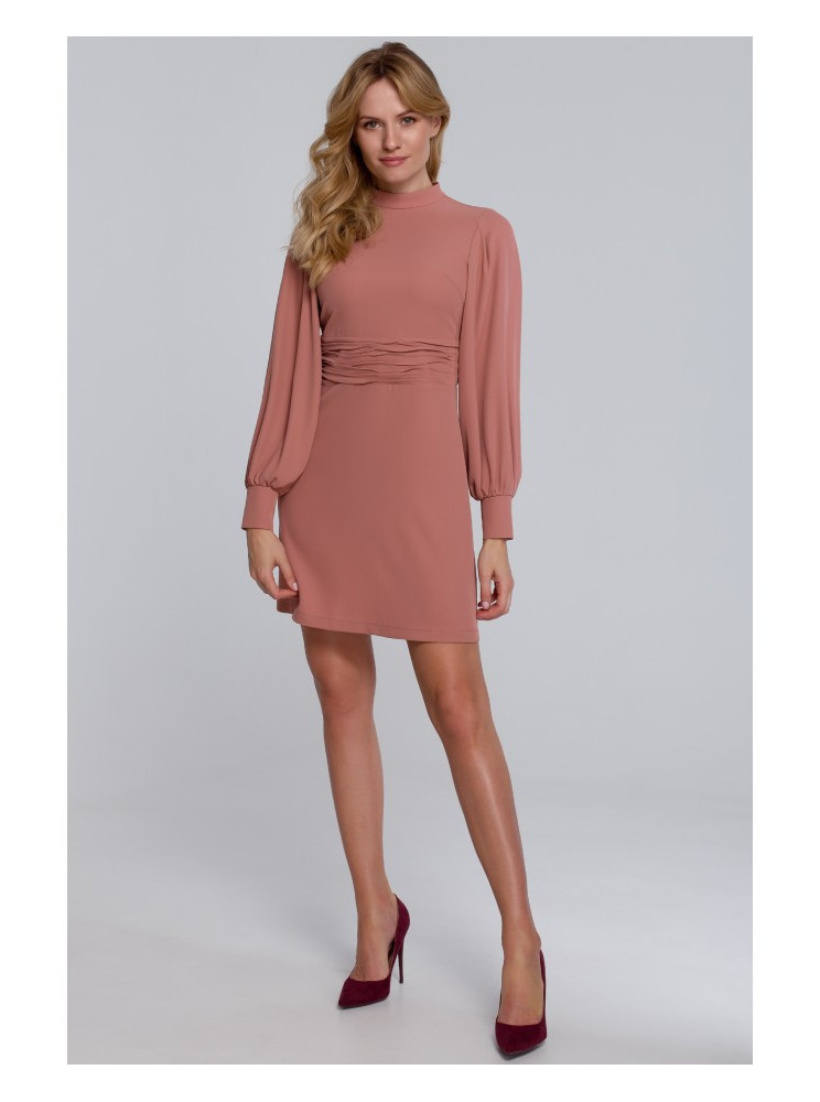 .K078 Suknelė su surauktu dirželiu - rožių