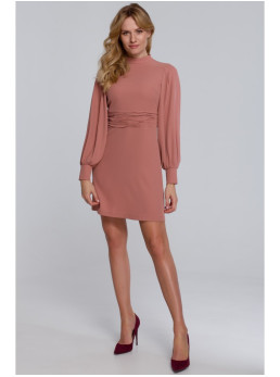 .K078 Suknelė su rauktu dirželiu - rožių