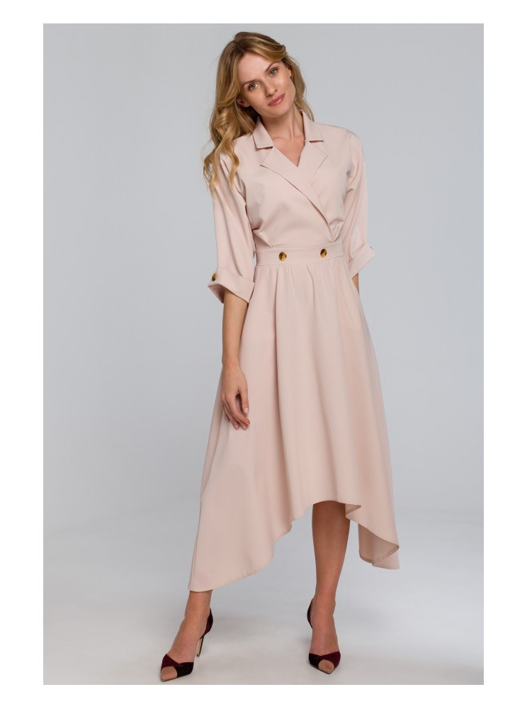 .K086 Midi ilgio suknelė su dekoratyvinėmis sagomis - smėlio