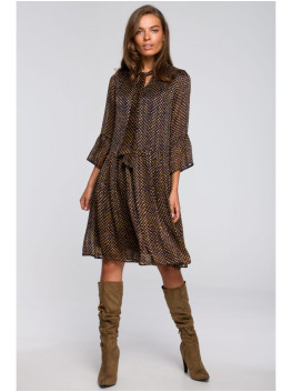 S237 Šifoninė suknelė su asimetrišku raštu – modelis 3 - spalva