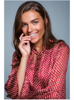 S237 Šifono suknelė asimetrišku raštu - spalva