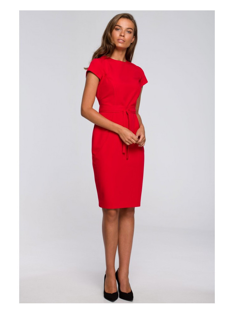 S239 Pieštuko silueto suknelė su dirželiu - raudona