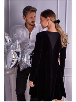 M566 Aksominė laisvo stiliaus suknelė - juoda