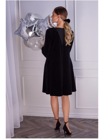 M566 Aksominė suknelė laisvu siluetu - juoda