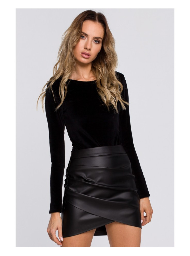 M567 Aksominis bodis - juoda