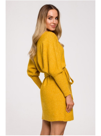 M631 Surišama megzta suknelė - honey