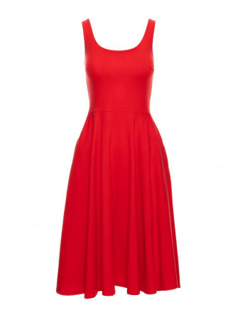 B218 Prigludusi ir platėjanti raudona suknelė be rankovių - raudona
