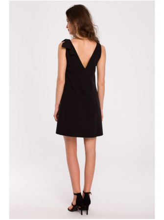 .K128 A formos suknelė su kaspinėliu - juoda