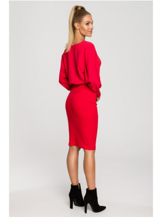 M690 Megzta suknelė su raudonais akcentais - raudona