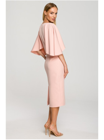 M700 Prigludusi suknelė kimono rankovėmis - pudros