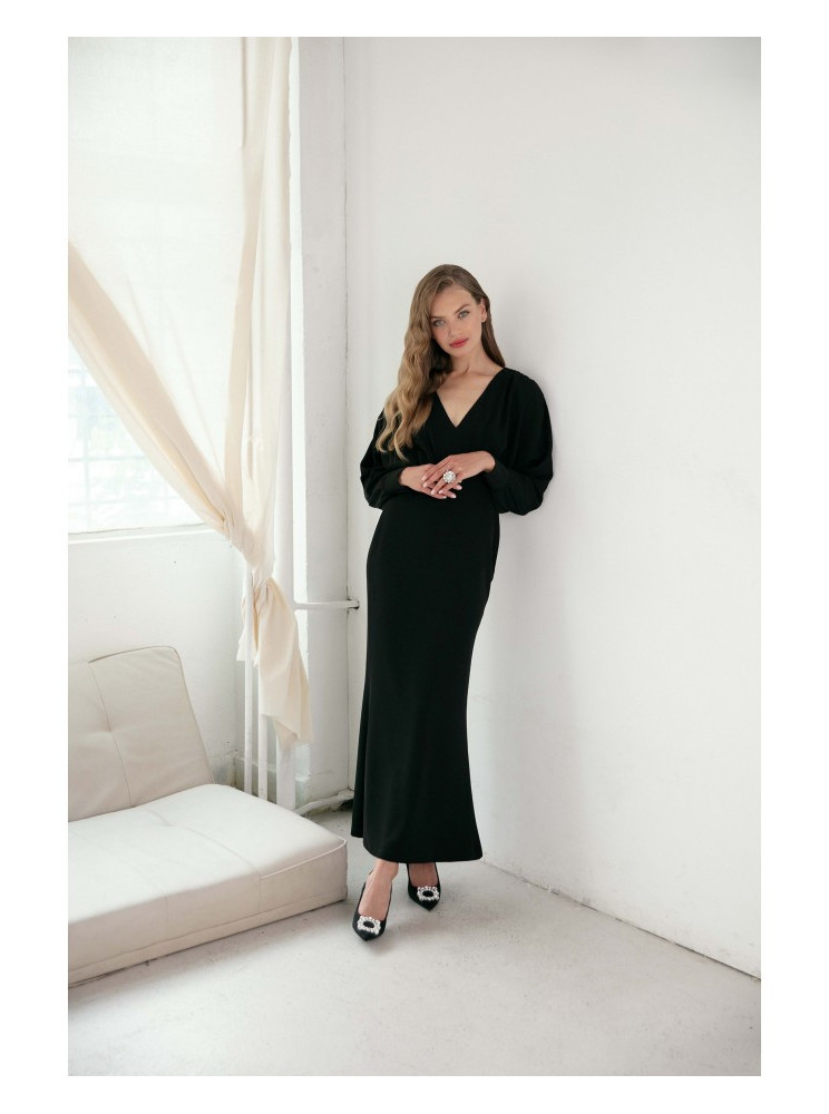 .K143 Undinėlės suknelė - juoda