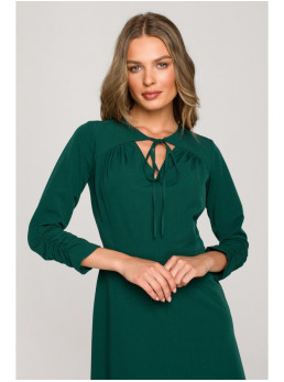 S325 Žaisminga suknelė su raišteliais - žalia