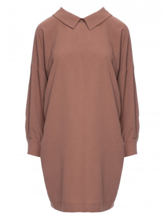 M740 Marškininė suknelė su dekoratyvine grandinėle - šokolado