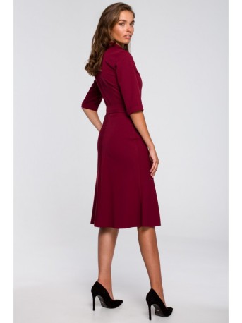 S231 Collar dres with a buckle belt - maroon