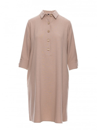 B257 Plazdančio silueto marškininė suknelė - smėlio