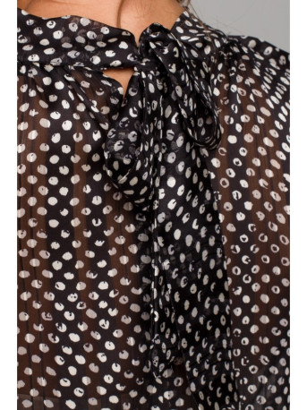 S235 Chiiffon blouse with a tie detail in the back - model 1