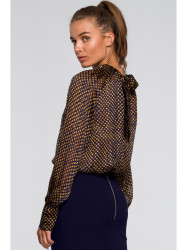 S235 Chiiffon blouse with a tie detail in the back - model 3