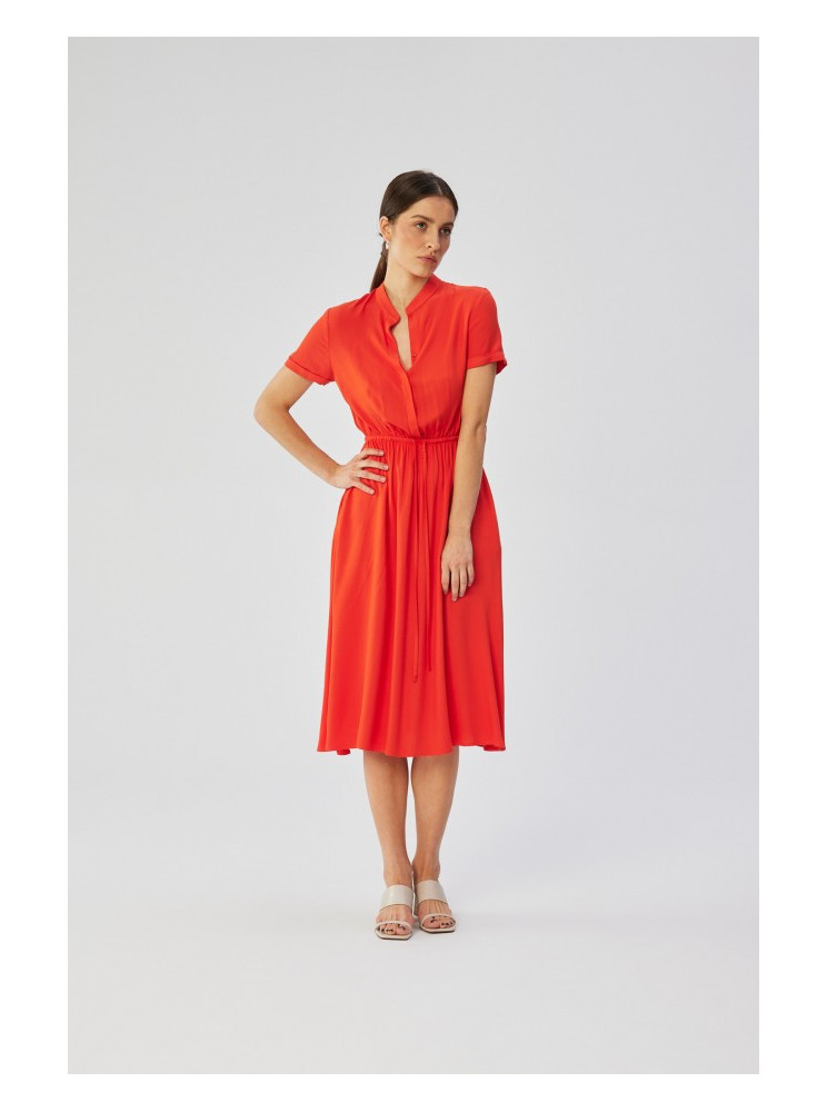 S366 Viskozinė suknelė su raišteliu per liemenį - koralinė
