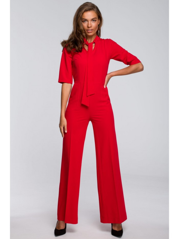 S243 Elegant jumpsuit with a tie neck - red