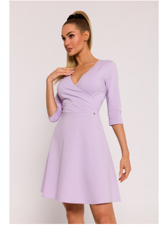 M786 Prigludusi ir platėjanti mini suknelė - violetinė