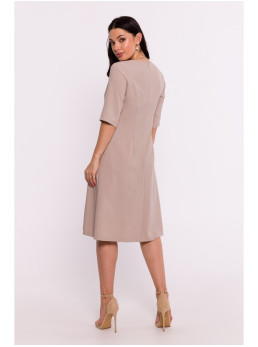 B280 A silueto suknelė V formos iškirpte - smėlio