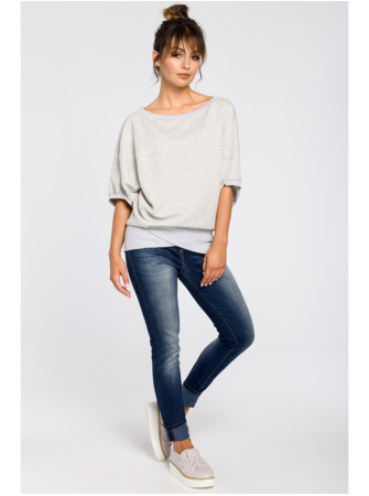 B048 Didelė palaidinė su užsegimu - šviesiai pilka