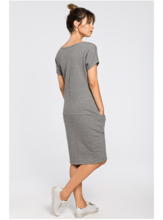 B050 Pilko atspalvio midi suknelė su kišenėmis - pilka