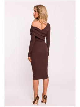 M820 Asimetriško kirpimo suknelė iš rib audinio - ruda