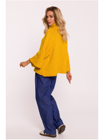 M822 Trapecijos formos megztinis aukštu kaklu - honey