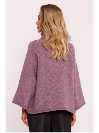 M822 Trapecijos formos megztinis aukštu kaklu - viržių
