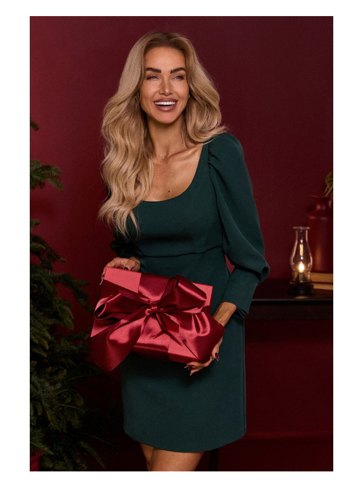 M836 Mini suknelė kvadratine iškirpte - bottle green