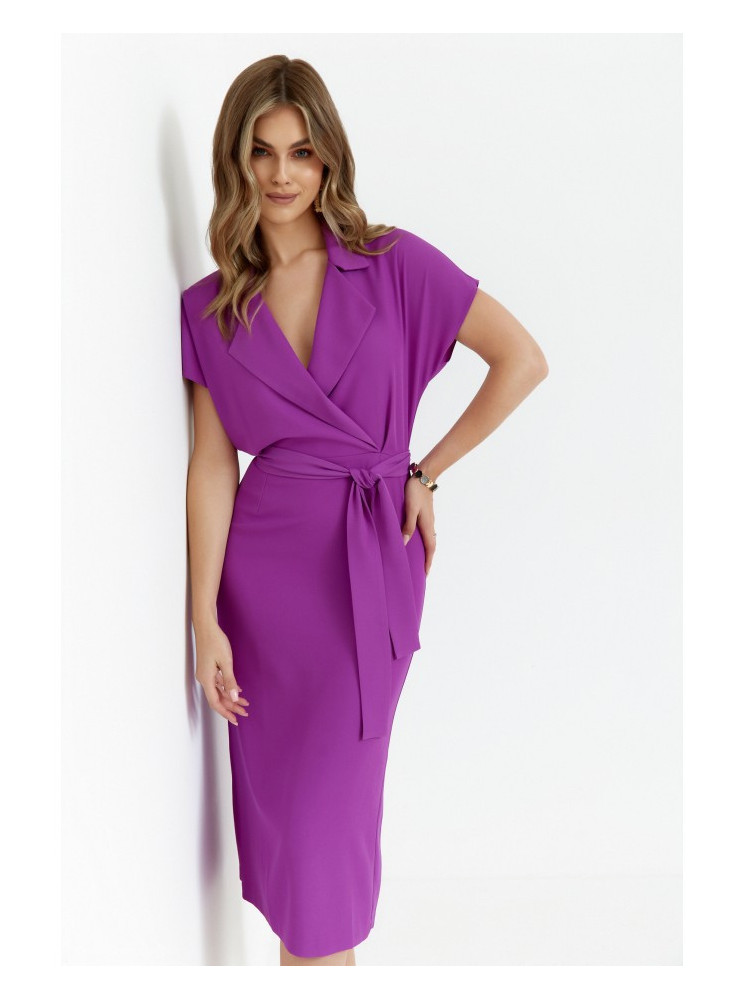 S363 Marškininė suknelė su dirželiu - levandų