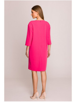S394 Laisvo stiliaus suknelė su dekoratyvine iškirpte - rožinė