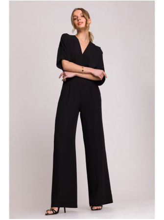 S395 Plačios kelnės kombinezonas su klostuota iškirpte - juoda