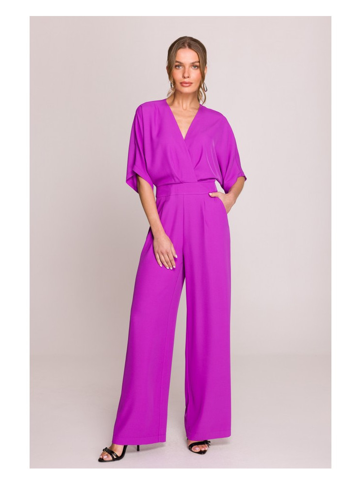 S395 Plataus kirpimo kombinezonas su susiaučiamu kaklu - levandų