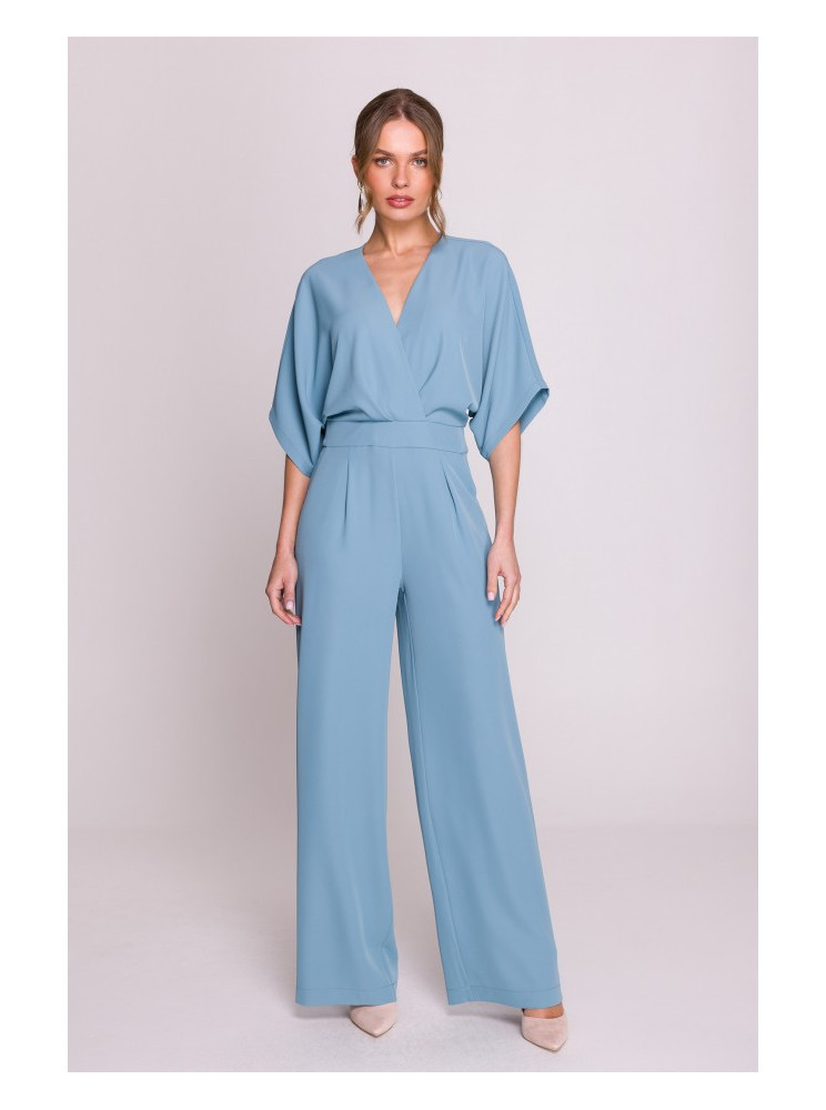 S395 Platus kombinezonas su apjuosiančia iškirpte - dangaus mėlyna