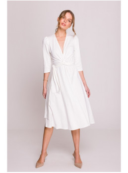 S404 Figūrą pabrėžianti megzta suknelė su dirželiu - nebalinta