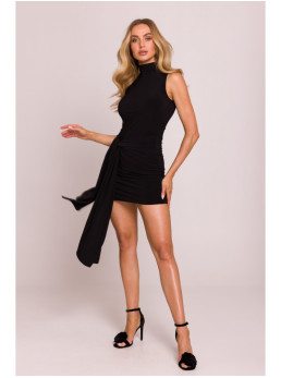 M841 Suknelė trumpa, susirišanti priekyje - juoda